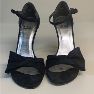 Stuart Weitzman pump